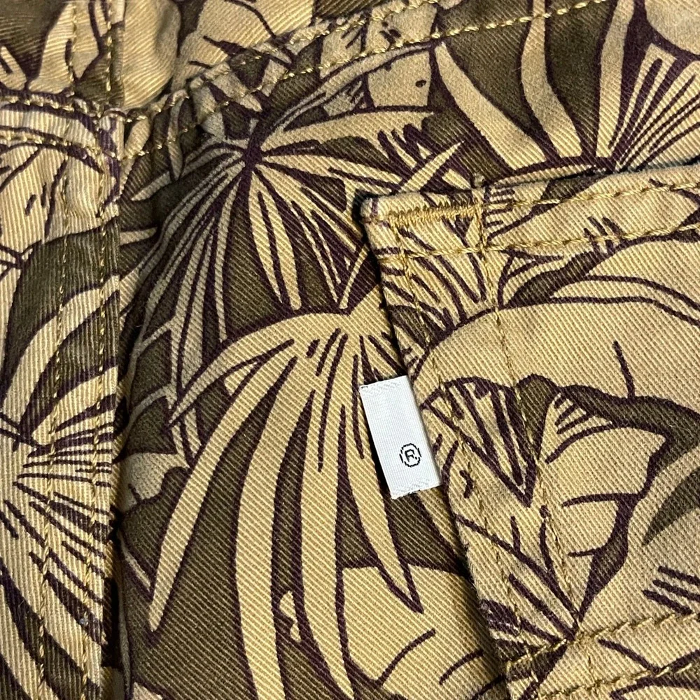 Levis 511 Slim Fit Shorts Mens 32 Green Tan Tropical Palm Leaf Print Safari